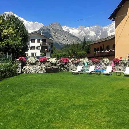 Bed & Breakfast La Boule De Neige 3*