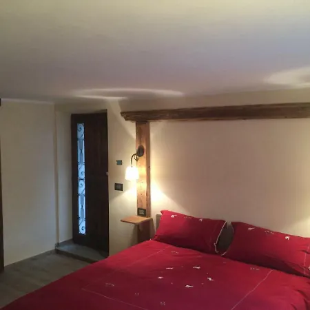 La Boule De Neige Bed and Breakfast